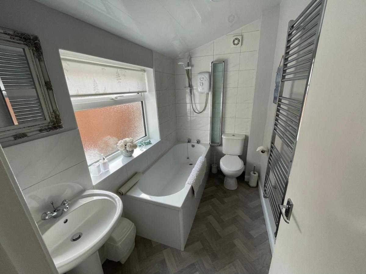 Scoresby Retreat - Whitby Holiday Home Exteriör bild